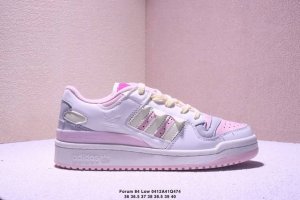 阿迪达斯Adidas三叶草 Originals Forum 84 Low 罗马系列魔术贴低帮复古系带百搭休闲运动板鞋“麂皮牛仔蓝白流苏线头 Xm0412Q474