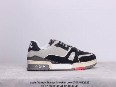 公司级全新lv路易威登louis Vuitton Trainer Sneaker Low休闲运动文化百搭板鞋 尺码:36-45 Xm0705Q625