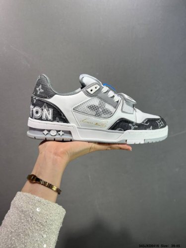 路易威登 Louis Vuitton Lv路易威登板鞋 新款 Lv Trainer最新配色运动鞋 L家 篮球鞋风格运动鞋 该鞋由艺术总监 Virgil Ablo