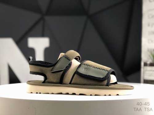 美国轻奢品牌 Ugg 凉鞋 系列轻量运动慢跑男鞋 尺码：40-45 Taa Tsa 货号：M 1136650