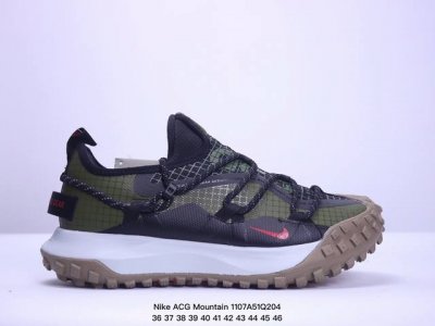 Nike ACG Mountain Fly Low GTX SE 机能风格 采用匠心设计，打造耐穿迅疾风格，让你在沙漠、峡谷和深山中探险时也能像在城市一般轻松自
