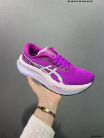 180 公司级Asics亚瑟士竞速型跑鞋Magic Speed 4运动鞋 厚底增高老爹鞋 升级全掌碳板结构，并置入双层中底材料间帮助跑者掌握运动节奏，在跑动过