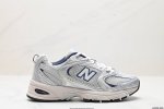 真标新百伦 Nb530 New Balance 530 复跑古鞋nb530这鞋双确实是nb家经复典古款式之一，以全科新技诠释，成打功造530鞋款。鞋面保在持53