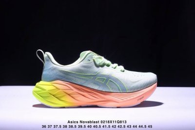 公司级Asics Novablast 4 轻量跑鞋 低帮轻量透气缓震休闲运动跑步鞋 货号:1012B510-401 尺码:36 37 37.5 38 39 39