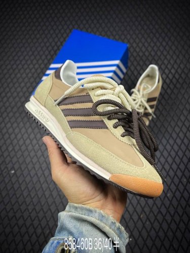b 公司级Adidas Sl 72 Og 三叶草复古休闲跑步鞋休闲运动鞋 货号:Kk3661 尺码:36 36.5 37 38 38.5 39 40 编码：85