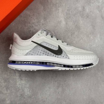 本地 核心私 2025年跑鞋王者降临 耐克推出的顶级飞马 nike pegasus premium 全掌气垫 纤维气柱网面跑步鞋 中底三明治结构 Zoomx+Z