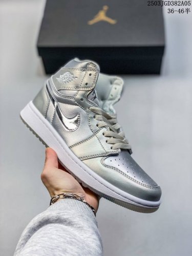 160 Union La X Jordan Air Jordan 1 舒适耐用 防滑耐磨 高帮 复古篮球鞋 男女同款 白红灰 2025年版 36-46（半码）