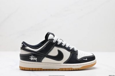 公司级Nk Dunk Low Retro “Diy高端定制” 低帮休闲运动板鞋 原装头层材料 用料绝不含糊 独家版型蒸餾加工帶來的是更好的视觉和脚感体验 清洁度
