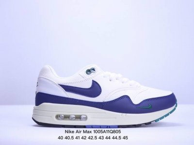 真标nike Air Max 1 Air Max 气垫 全新配色 鞋身材质均选择皮革、织物、麂皮多种材质覆盖，保证质感的前提下，层次感也相当不错。细节方面，除了