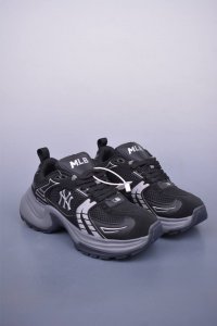 Mlb Xlg Chunky 纽约洋基队 潮流时尚厚底运动鞋 安全防撞包裹鞋头 符合人体结构 精心设计 行走柔软触感 后跟加厚 呵护脚后跟轻松穿脱不磨脚 柔软耐