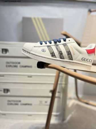 古驰 X Adidas Originals Superstar Al经典配色 经典贝壳头官网同步 实拍首发渠道正品订单 诠释市场最高工艺水平区别市面普通真标版本 - 点击图像关闭