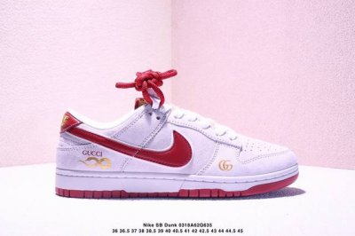 340 Nike Sb Dunk Low“ 古驰联名——红蛇” 周年高端定制 低帮休闲板鞋 定制鞋盒 大厂纯原品质出货 超高清洁度 皮料切割干净无任何毛边 细节