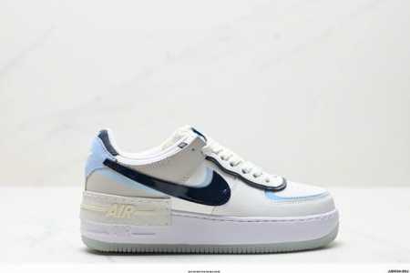 真标耐克Nike Wmns Air Force 1 Shadow全新少女系解构主义设计 马卡龙空军一号轻量增高低帮百搭板鞋 为经典设计注入玩味元素 分层结构、加 - 点击图像关闭
