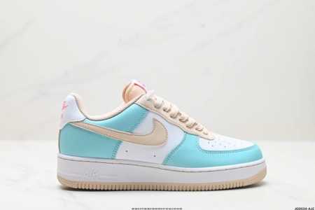 公司级NIKE AlR FORCE 7 LV8 原楦头原纸板 打造纯正低帮空军版型 专注外贸渠道 全掌内置蜂窝气垫 原盒配件 原厂中底钢印、拉帮完美 官方货号: - 点击图像关闭