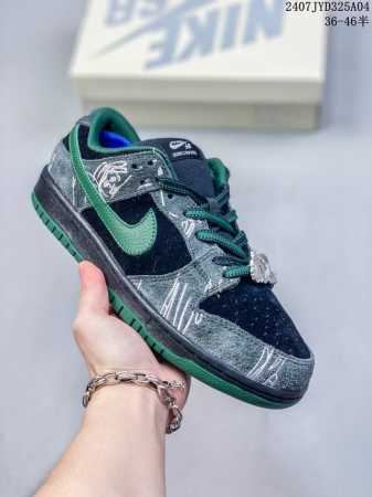 真标带半码 耐克nike Sb Dunk Low 扣篮系列复古低帮休闲运动滑板板鞋。采用脚感柔软舒适zoomair气垫，有效吸收滑板等极限运动在落地时带来的冲击 - 点击图像关闭