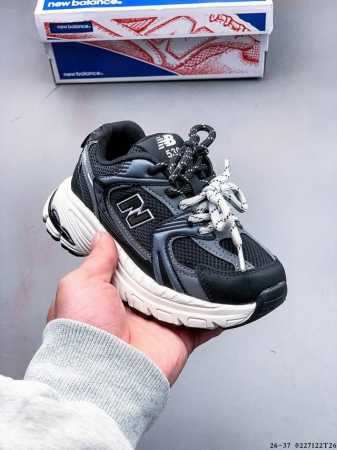 Nb新百伦New Balance Mr530系列复古老爹风运动休闲小童鞋 0227122T26 - 点击图像关闭
