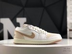 真标带半码 耐克 Air Jordan Aj1 Low 低帮 市售最强低帮 天花板品质 市面唯一正确版本 全鞋正品原材料 完美零毛边处理 原厂内置全掌气垫 价格