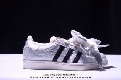 阿迪达斯Adidas三叶草 Originals Superstar贝壳头系列低帮经典百搭休闲运动板鞋 尺码：35.5 36 36 37 38 38 39 40
