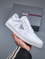 650支持放店 广东原装品质 普拉达Prada Downtown Low Sneakers 闹市区系列低帮系带百搭休闲运动小白板鞋 尺码：38-45