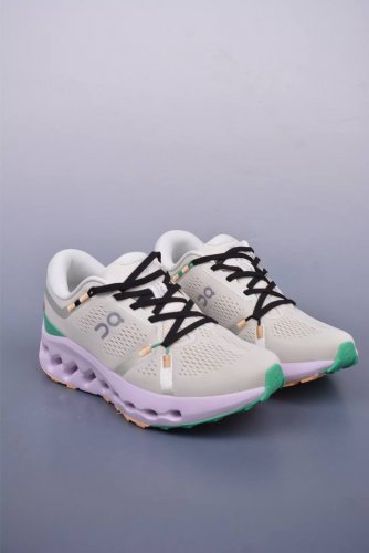 On昂跑 Cloudtilt Loewe 户外街头机能风跑步鞋 Cloud Hi Edge户外机能融合街头潮流 越界开启全新都市探索 Cloudtec专利科技鞋