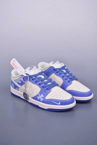 Nike Sb Dunk Low 克罗心联名 纯原大厂出品 极力推荐 原装头层材料 独家版型蒸餾加工 帶來的是更好的视觉和脚感体验 大厂纯原品质出货 清洁度 电