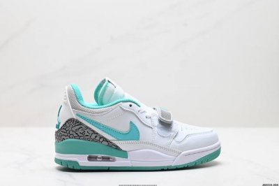 真标三合一最强合体，多种新配色回归耐克Nike Air Jordan Legacy 312 Low”White Grey Fog Blue Red“乔丹最强三合