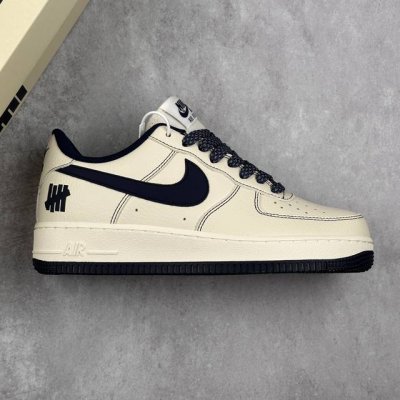 本地 核心私 公司级 Undefeated X Nike Air Force 1 Low 米深蓝 空军一号低帮休闲板鞋 定制皮料 原装定制鞋盒 炫彩反光 细节满