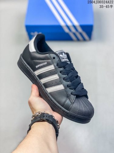 公司级阿迪达斯Adidas三叶草 Originals Superstar贝壳头系列低帮经典百搭休闲运动板鞋 货号:Ji0079 尺码:35.5 36 36.5