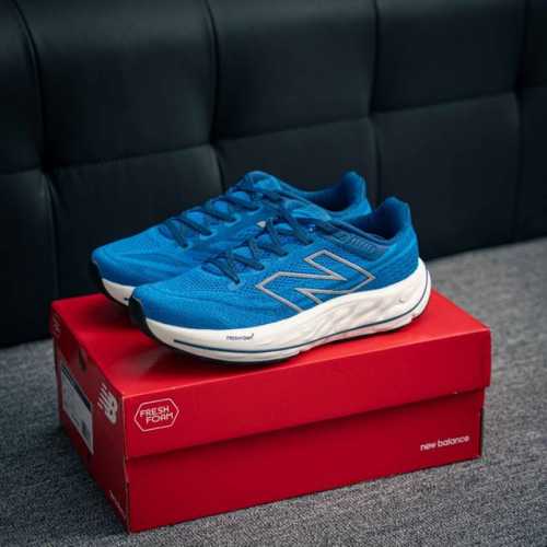 220 核心私 New Balance Nb Fresh Foam X Vongo 舒适运动 织物防滑耐磨低帮 马拉松跑步鞋 货号：Mvngocb6 尺码：36