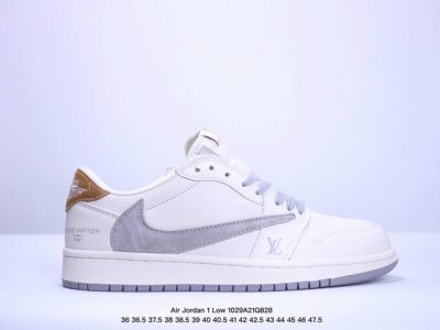 公司级LV x Air Jordan 1 Low 此款主张打破传统的工业化流水线设计限制，以Made by ideas的超级创意为理念，集结众多潮流设计师，结合