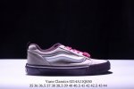Vans Classics Knu Skool 苏格兰格纹拼接 厚鞋舌面包鞋 Vans联名超火的土豆鞋，复古经典，鞋头放大、包边上移加厚、鞋舌加厚。Vans C
