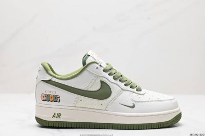 公司级nike Air Force 1‘07 Lv8 原楦头原纸板 打造纯正低帮空军版型 专注外贸渠道 全掌内置蜂窝气垫 原盒配件 原厂中底钢印、拉帮完美 官方