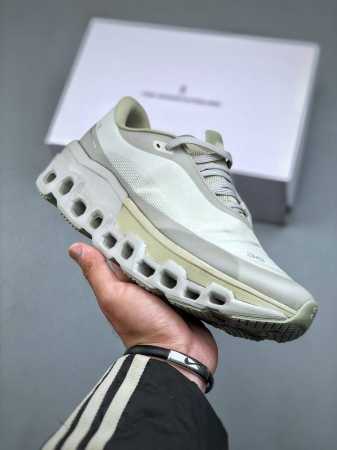On 昂跑 Cloudmonster 2 Paf 户外轻便低帮轻量旅游鞋 尺码：36-46 半 - 点击图像关闭