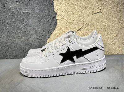 220 #新品上市实拍 耐克 Nike Court Borough Low *猿人头小空军 低帮百搭透气休闲运动板鞋男女鞋。经典耐用的设计，兼顾舒适脚感和出众风
