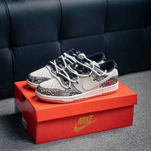 360 核心私 Nike Dunk 全套原楦原模倾力打造完美版型 独家原厂航空铝磨具打磨大底 鞋头坡度极致还原 无解鞋型 原盒原配 圈内天花板工艺 原厂冲刀 超