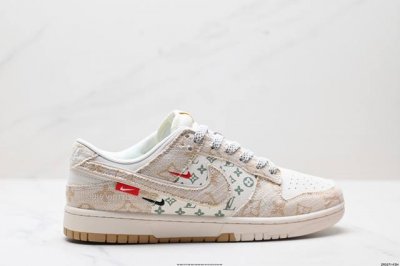 公司级Nike Dunk Low Retro Diy高端定制 耐克 低帮休闲运动板鞋 原装头层材料 用料绝不含糊 独家版型蒸餾加工帶來的是更好的视觉和脚感体验