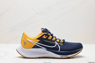 公司级耐克nike Air Zoom Pegasus 38 该鞋款出色传承跑者挚爱的贴合度和脚感，搭配全新的前足缓震配置和泡棉，塑就非凡灵敏响应性能，是一款专为