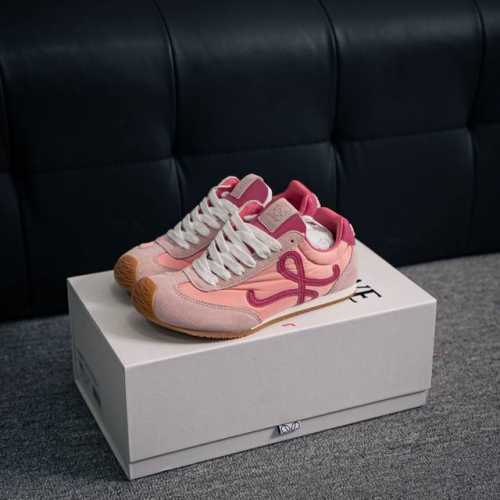 核心私 新款广东原厂 罗意威Loewe 2025 Ballet Runner2.0 新款芭蕾舞鞋 超级棒 不对称鞋头造型，作为Loewe的标志性设计 超柔软，轻