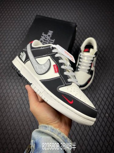 B 公司级Nk Dunk Low Retro “Diy高端定制” 低帮休闲运动板鞋 原装头层材料 用料绝不含糊 独家版型蒸餾加工帶來的是更好的视觉和脚感体验 清