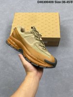 公司级耐克Nike Zoom Vomero Roam 马拉松复古跑五代休闲运动慢跑鞋 采用环保纤维革饰片组合网眼布鞋面材质 升级正确后跟Tpu加固 耐弯折热塑框