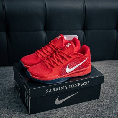 核心私 nike Sabrina 2 耐克 轻便耐磨 减震 低帮 篮球鞋 货号 Hf3234 600 尺码 36 36.5 37.5 38 38.5 39 40
