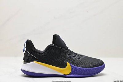 真标耐克nike Zoom Kobe Vi Protro 科比6系列低帮复刻实战运动低帮文化篮球鞋 货号:Ao4434-001 尺码:36 36.5 37.5