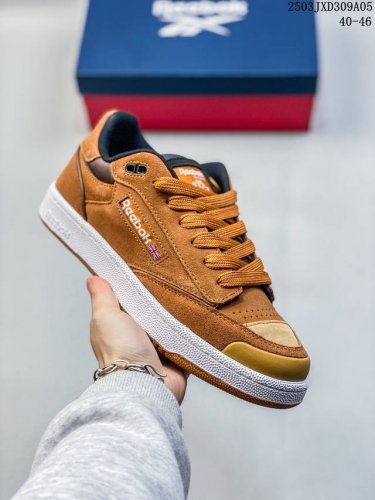 180 Reebok锐步官方24新品男女鞋Club C Bulc复古圣诞风低帮板鞋 尺码：见图 编码：03Jxd309A05