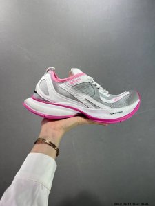 公司级巴黎世家Circuit厚底网纱老爹鞋女鞋新款轻便透气登山跑步运动鞋休闲鞋 货号:793945 Wflgy 0613 尺码:35-46 Id:066Jld0