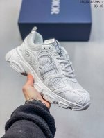 Dior迪奥 Chrono 圆头系带 24Ss本季最新单品 广东纯原大厂出品 选用优质材料 精细制作 经典设计 以Dior的高订风格重新演绎跑步鞋 两侧的Cd标