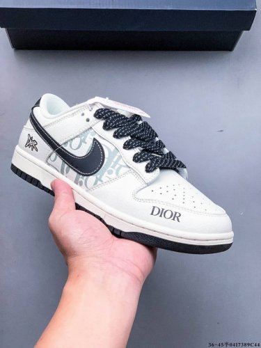 Nike Dunk Sb Low耐克 低帮滑板鞋 纯原生产线！头层带芯片！打造市面Dunk Sb系列标杆！ 全套原厂纸板，原楦头，唯一越南进口贝利皮！一切遵循公