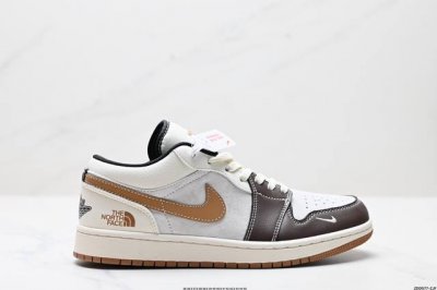 公司级Nike Air Jordan 1 Low Aj1乔1低帮休闲板鞋 同步官方配色 市场唯一独家头层皮打造 原鞋原档案开发 原厂皮料 原档冲孔鞋头 正确满胶