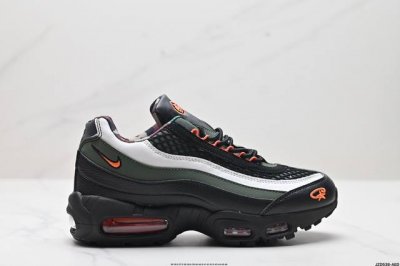 真标耐克nike Air Max 95 Tt气垫复古慢跑百搭鞋休闲运动鞋 货号:Fb2709-010 尺码:36 36.5 37.5 38 38.5 39 40