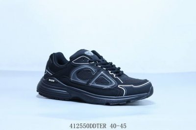 迪奥 Dior X Air Jordan 1 High Og 跑鞋 迪奥 跨界联名 乳白色与 Dior 灰的拼接，彰显高级气质 Dior 复古运动鞋 41 Dd