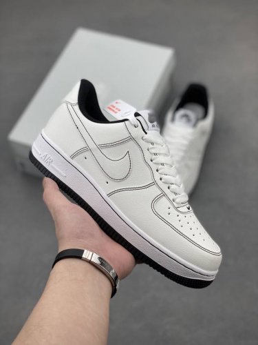 超级福利 核心放店 无敌性价比 最强销量性价比版本 Nk Air Force 1 空军 客供模具、原材料，原楦头纸板 防尘纸 原厂鞋带+Rfid环扣 平台专供版